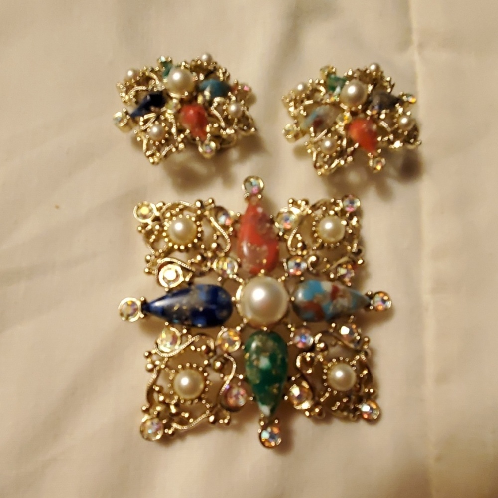 Sarah.chamistry.earring